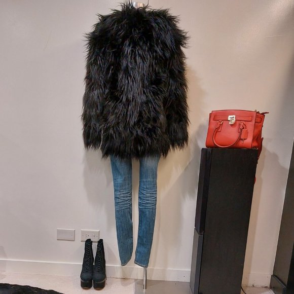 💋BOHO CHIC💋 GORGEOUS Black Faux Fox Fur Jacket - Picture 10 of 16